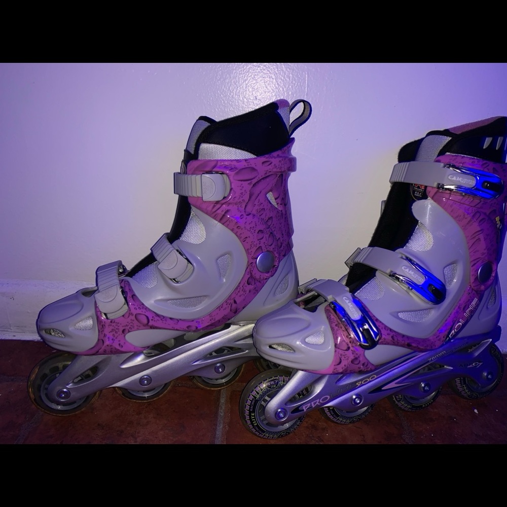 Roller skates